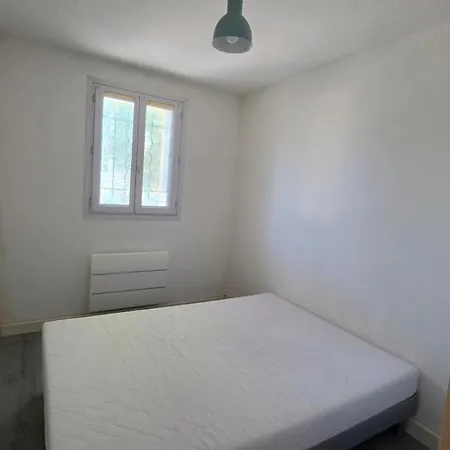 T3 Proche Tramway Sud Apartment